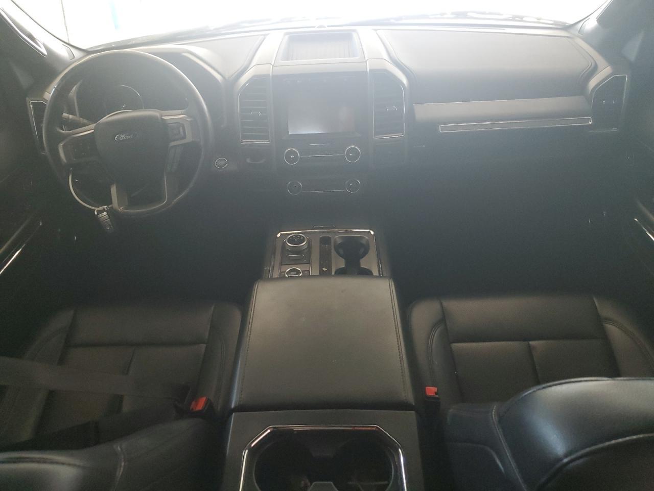 2021 FORD Expedition