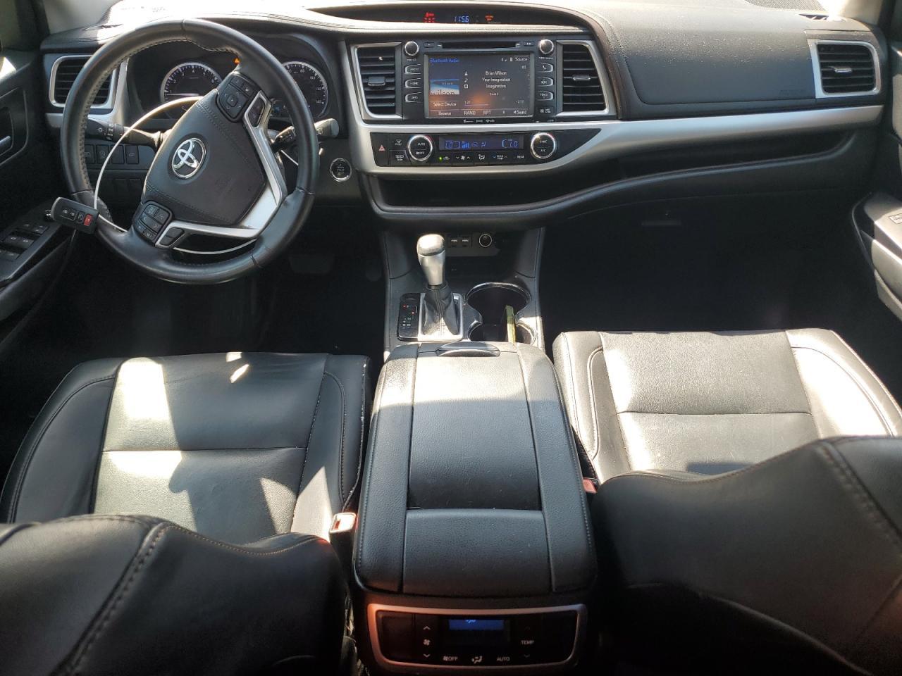 2019 TOYOTA HIGHLANDER