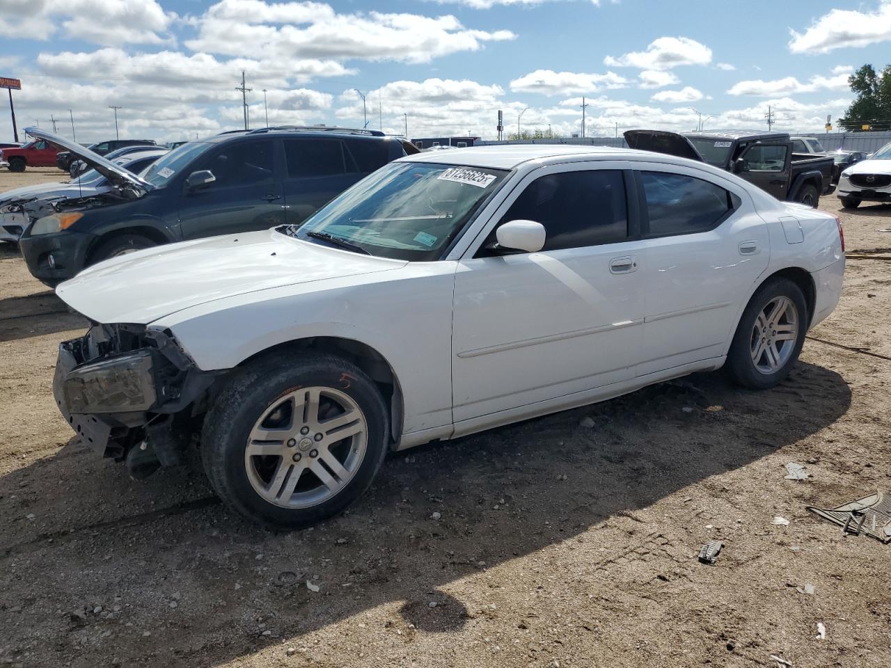 2010 DODGE CHARGER