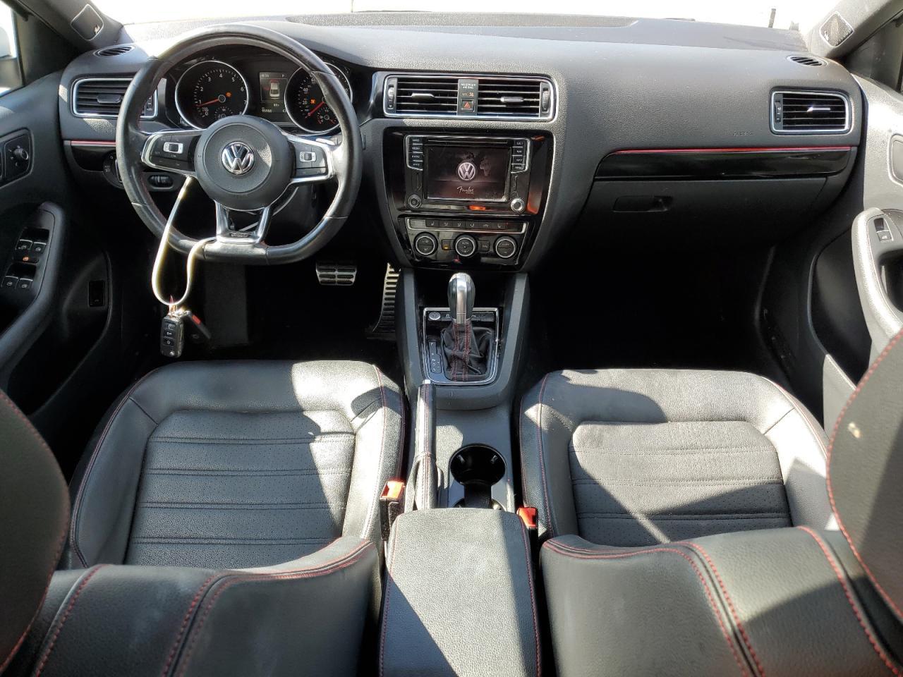 2017 VOLKSWAGEN JETTA