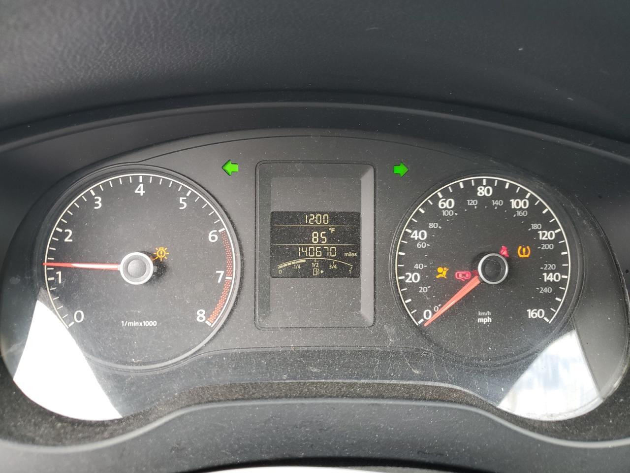 2012 VOLKSWAGEN JETTA