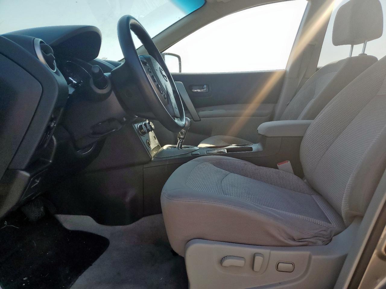2012 NISSAN ROGUE