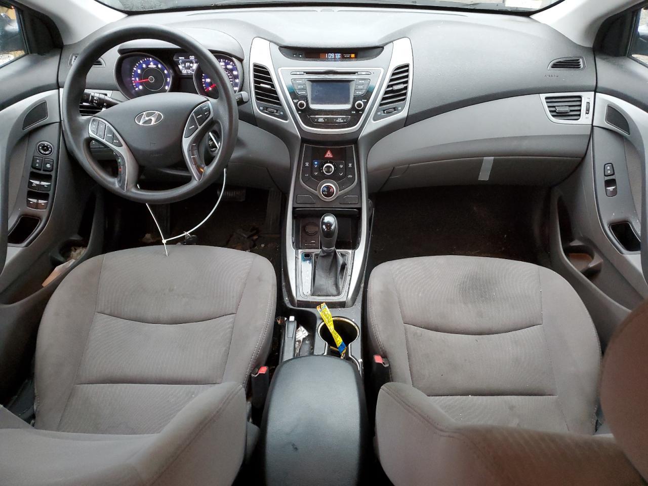 2016 HYUNDAI ELANTRA