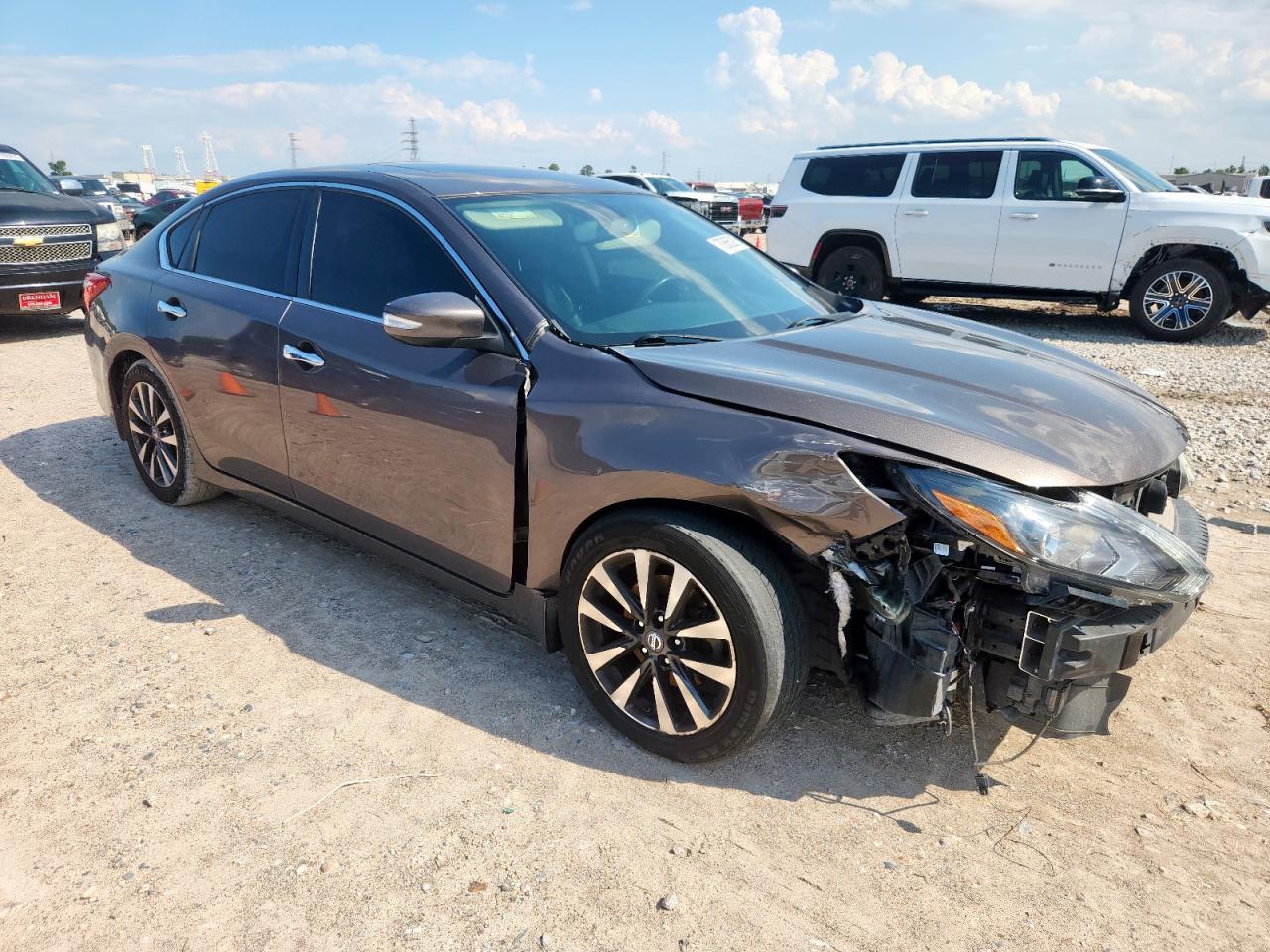 2016 NISSAN ALTIMA