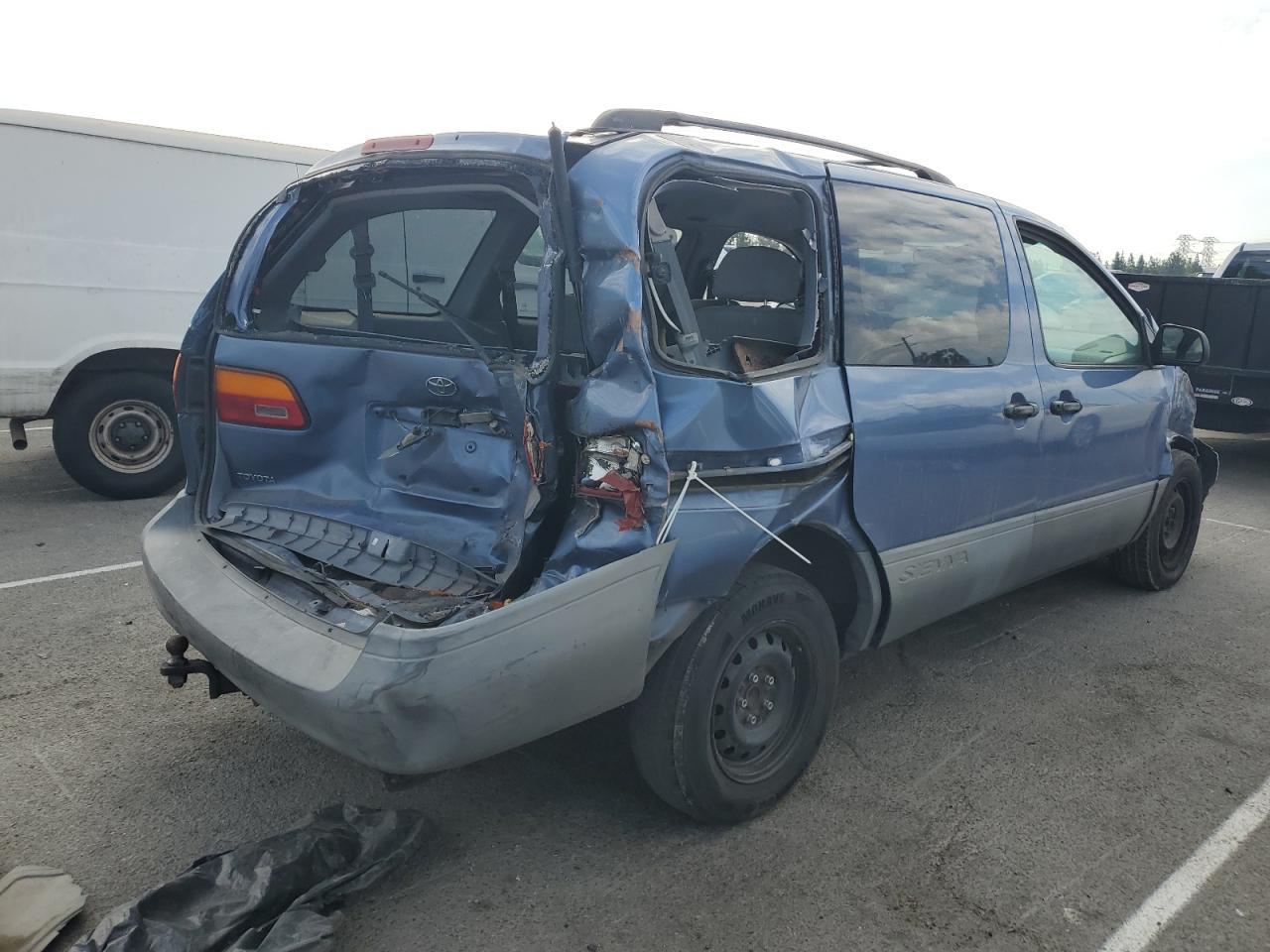 1998 TOYOTA SIENNA
