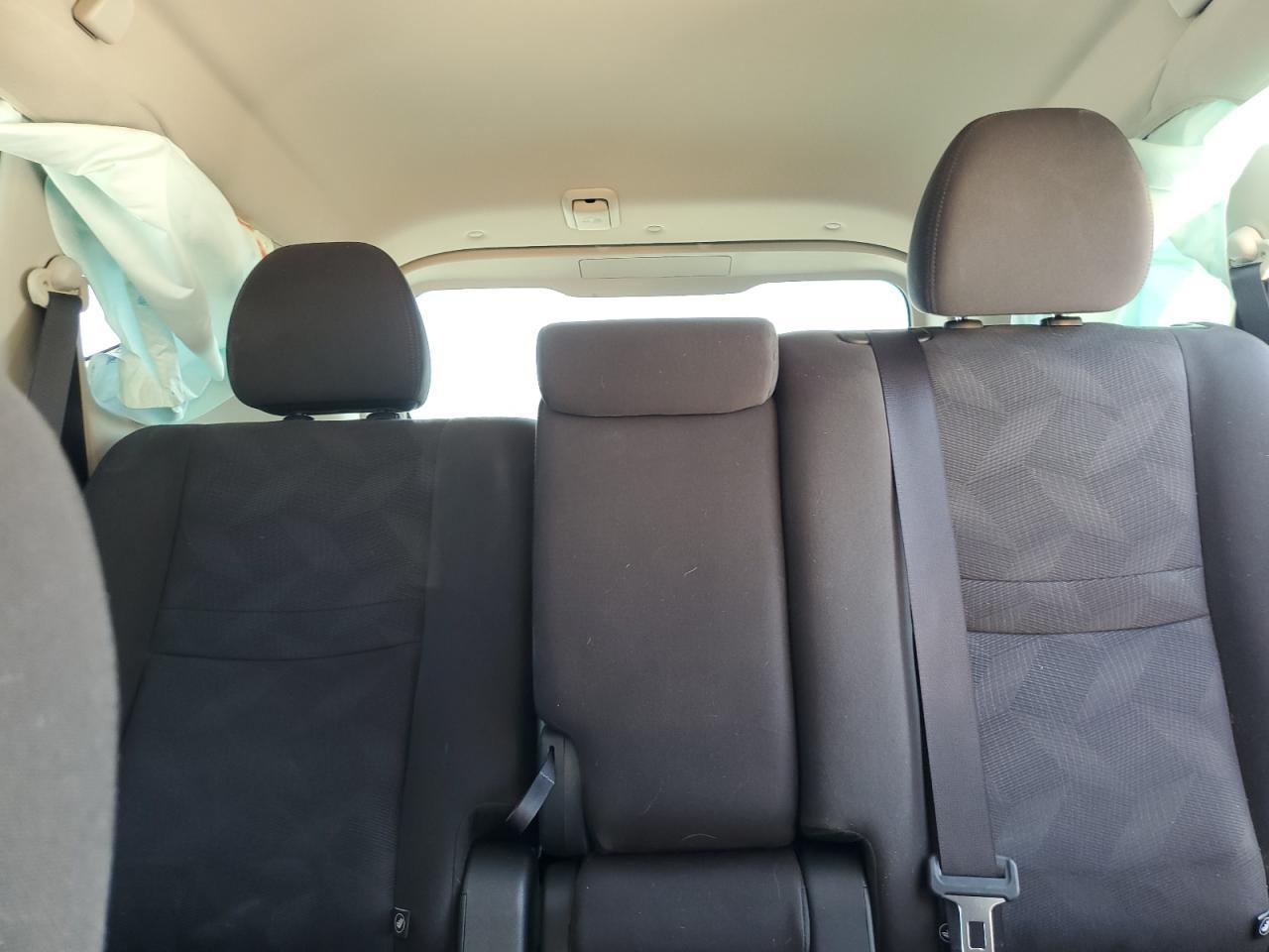 2015 NISSAN ROGUE