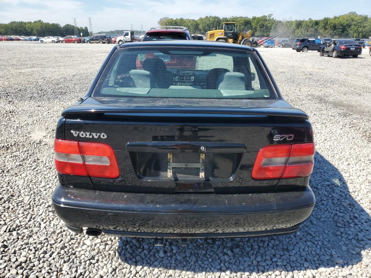 1998 VOLVO S70
