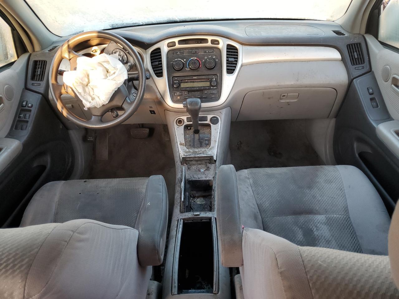 2005 TOYOTA HIGHLANDER
