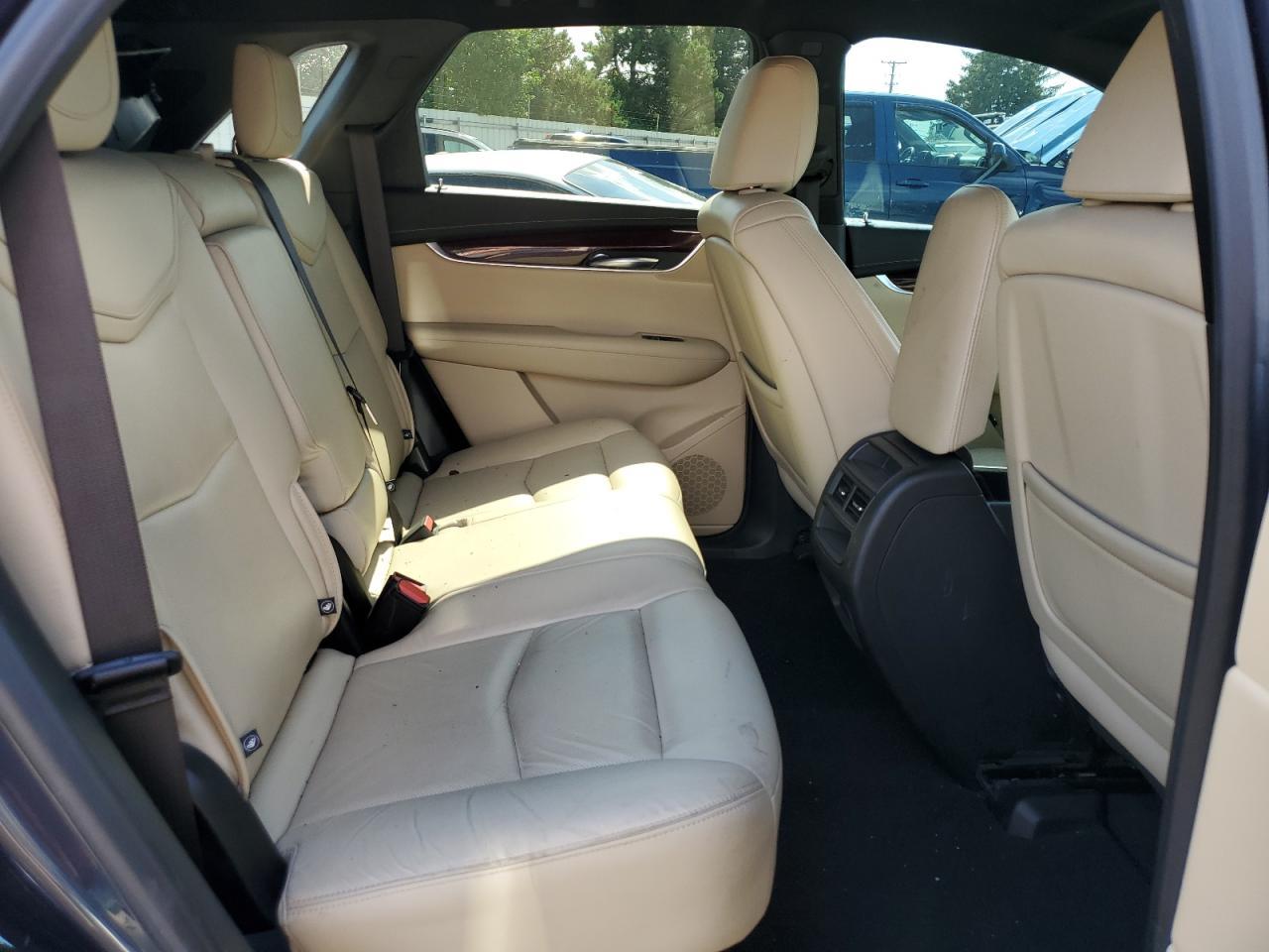 2019 CADILLAC XT5