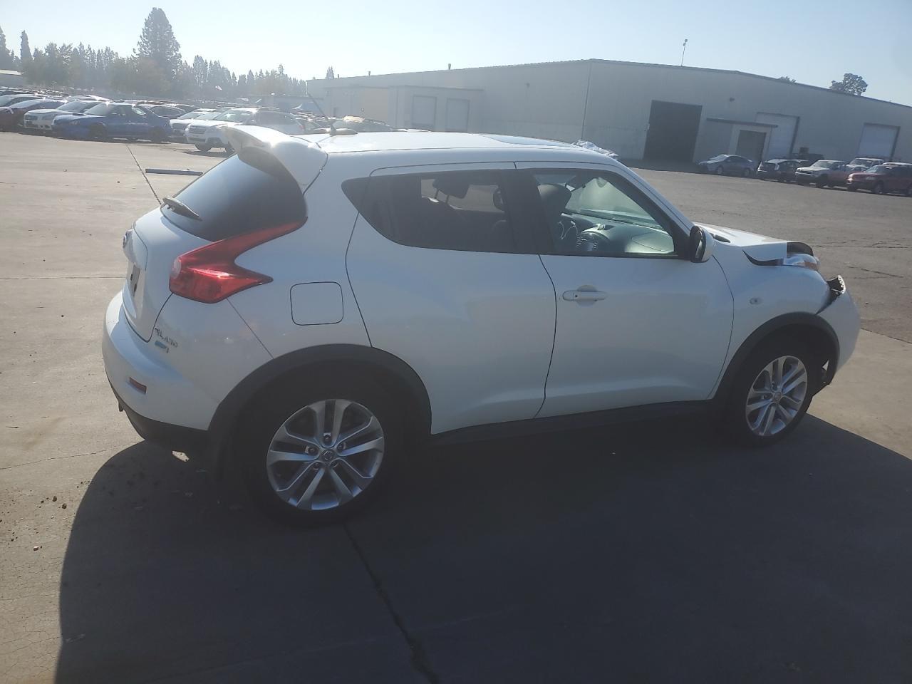 2014 NISSAN Juke