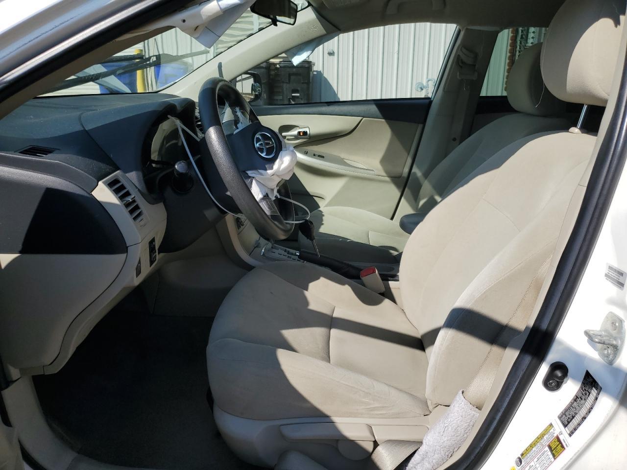 2013 TOYOTA COROLLA