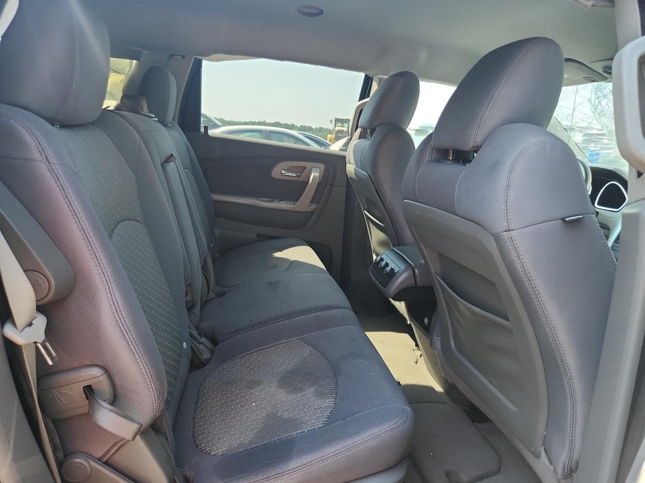 2010 CHEVROLET TRAVERSE