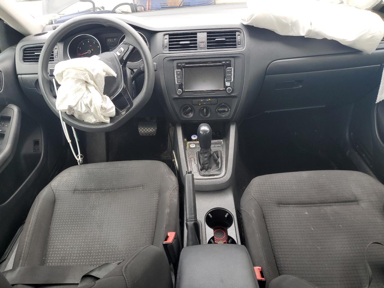2015 VOLKSWAGEN JETTA