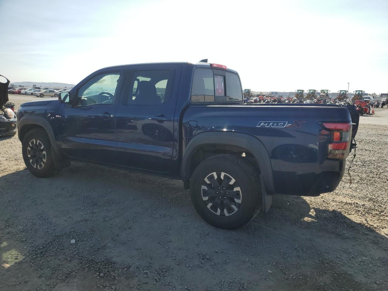 2022 NISSAN Frontier