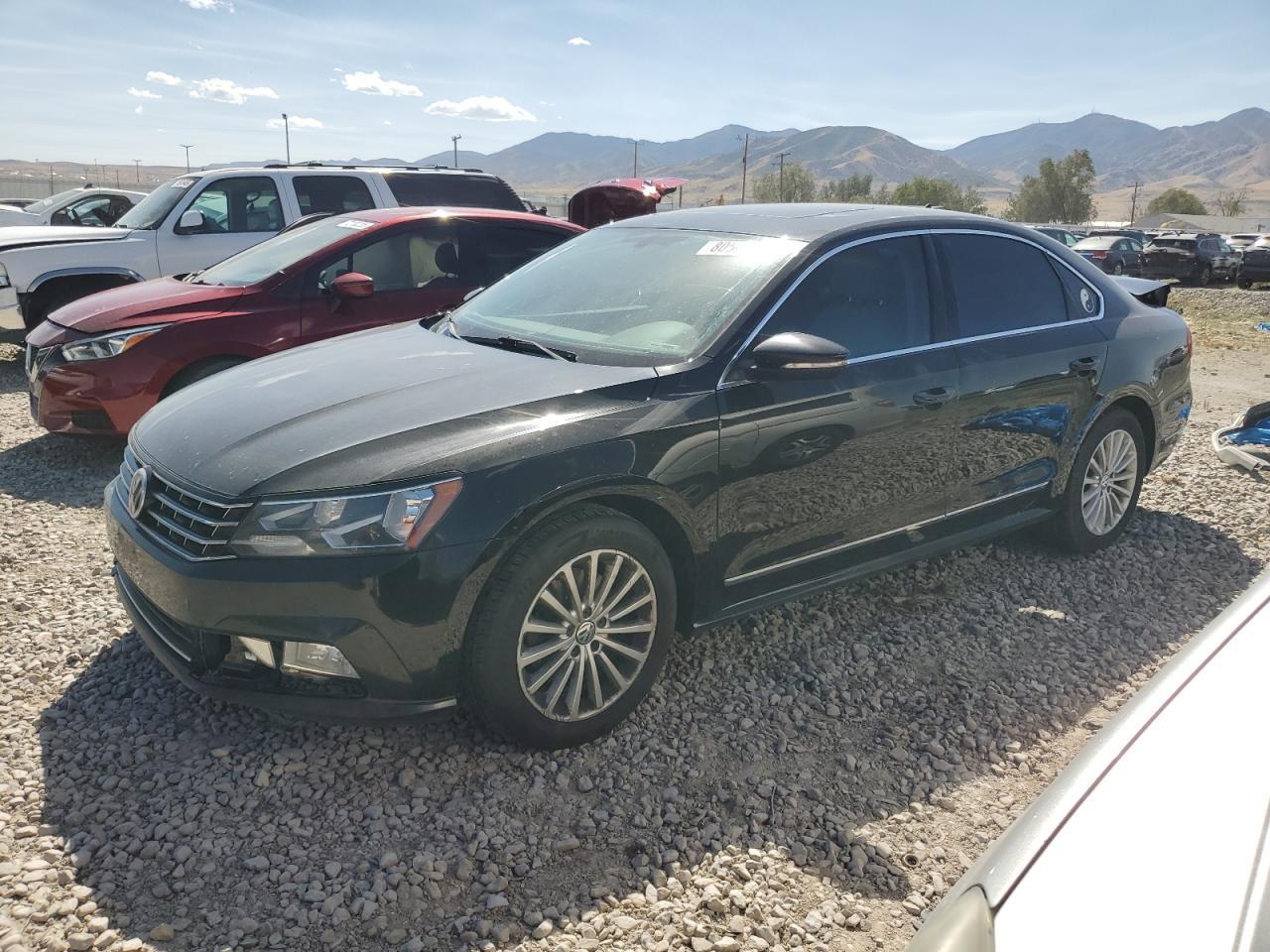 2016 VOLKSWAGEN Passat