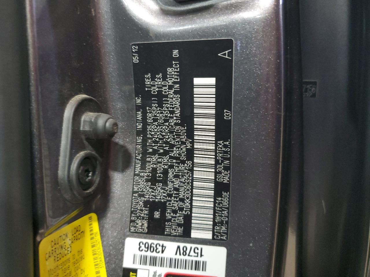 2012 TOYOTA SIENNA