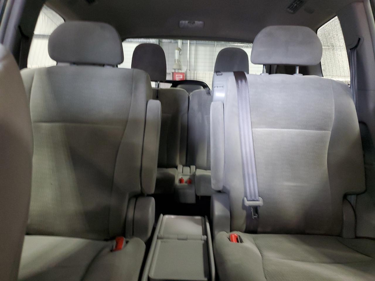 2013 TOYOTA HIGHLANDER