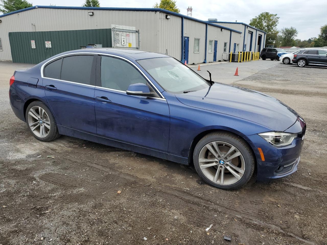 2018 BMW 3 SERIES