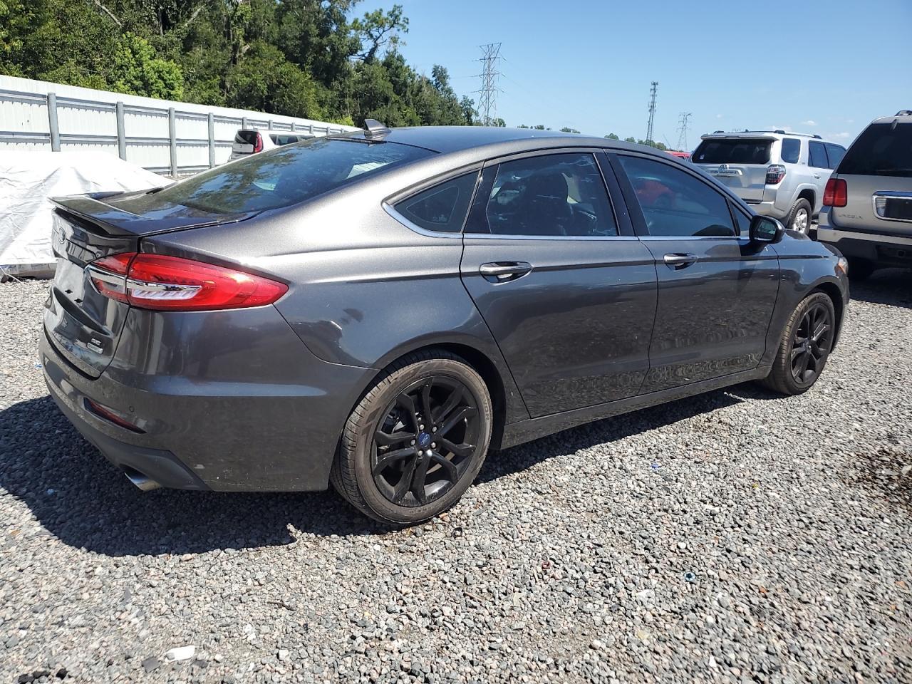 2019 FORD FUSION