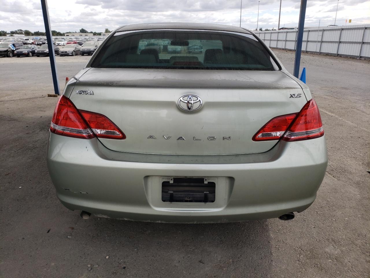 2007 TOYOTA Avalon
