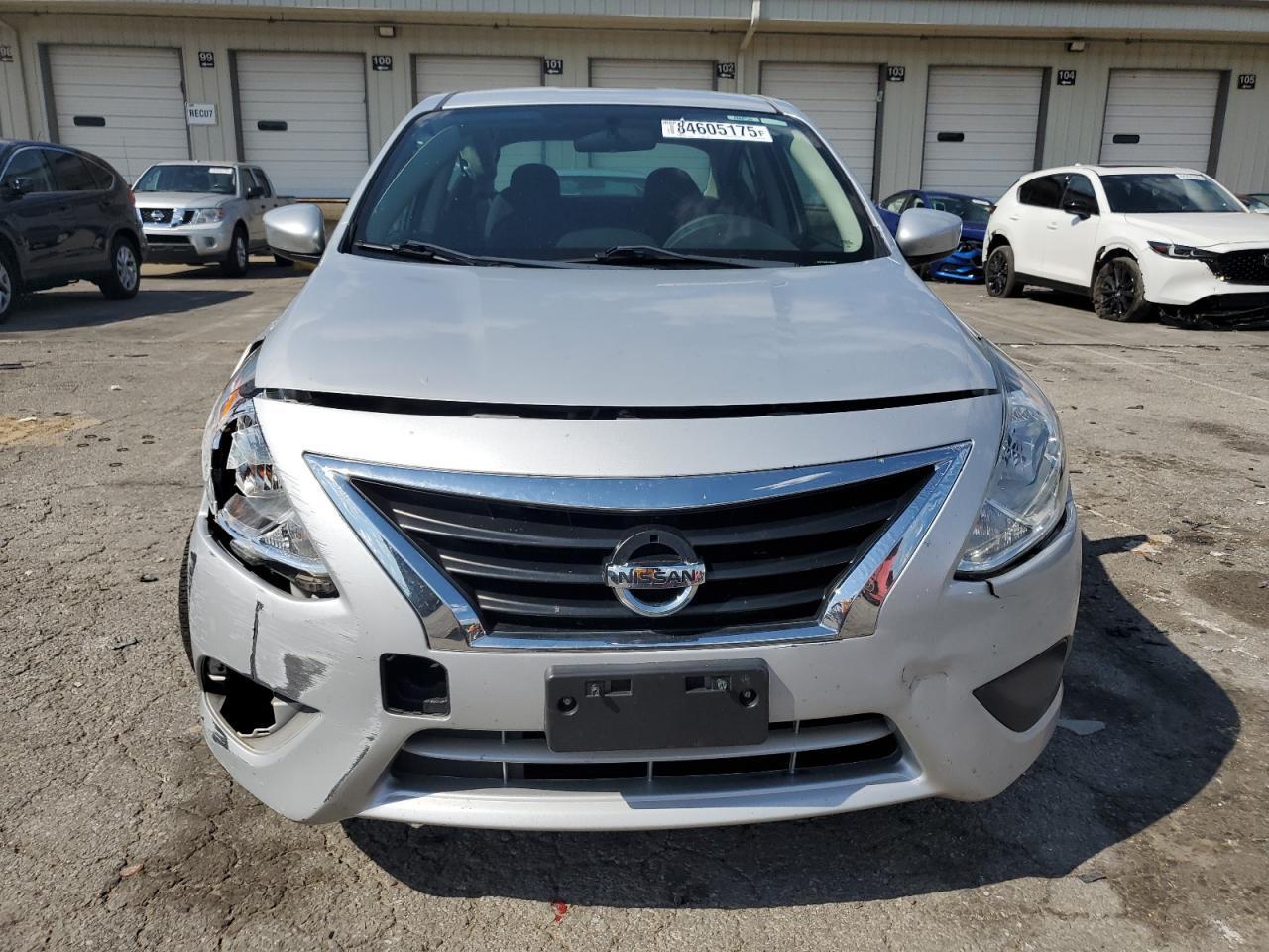2018 NISSAN VERSA