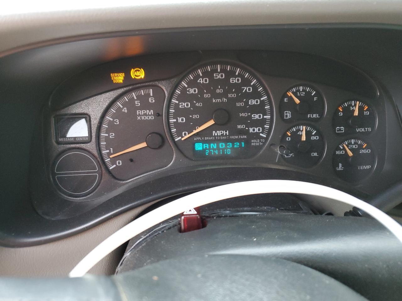 2002 CHEVROLET Tahoe