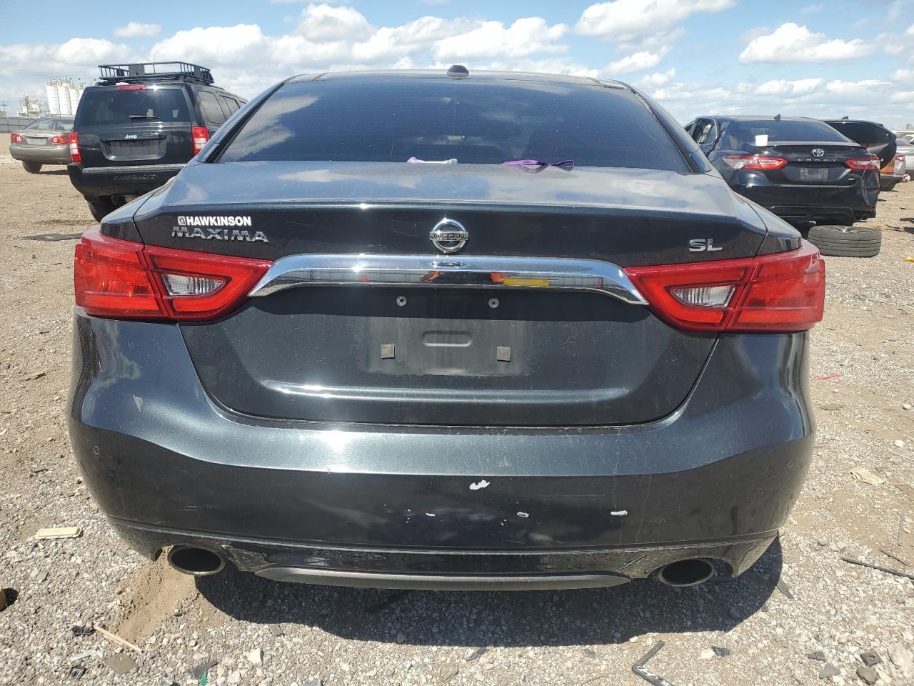 2017 NISSAN Maxima