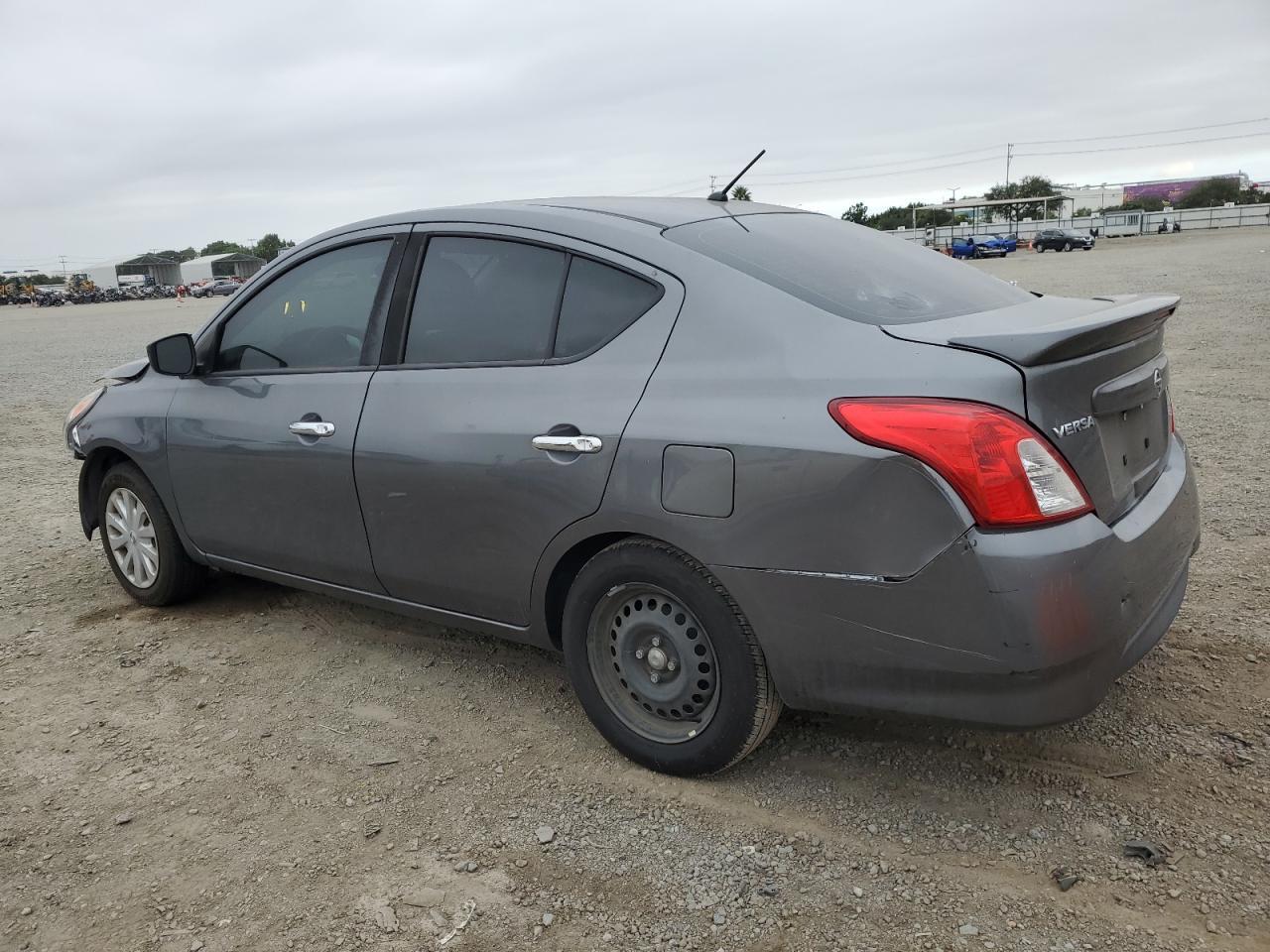 2019 NISSAN VERSA