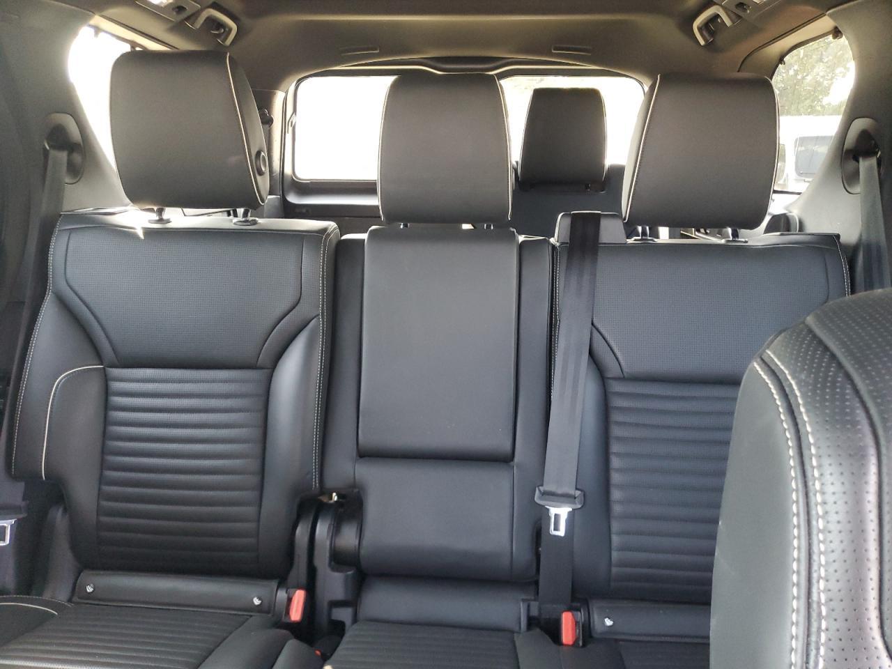 2022 LAND ROVER Discovery