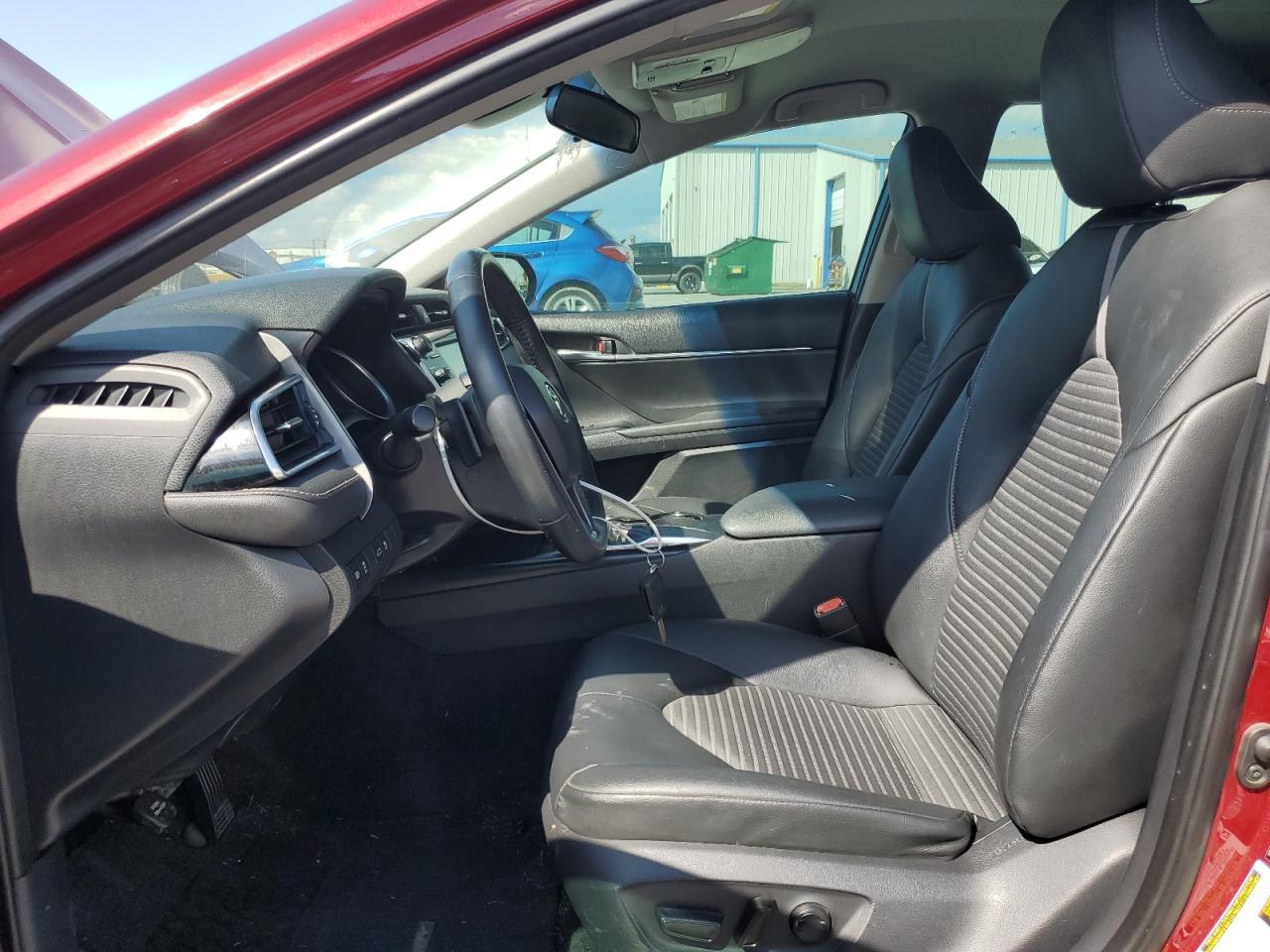 2018 TOYOTA CAMRY