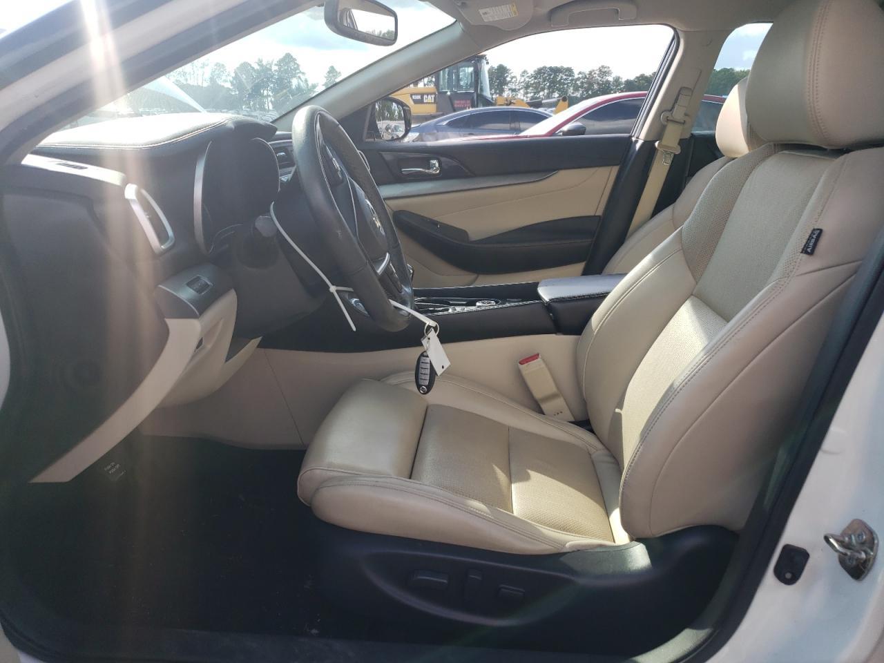 2017 NISSAN Maxima