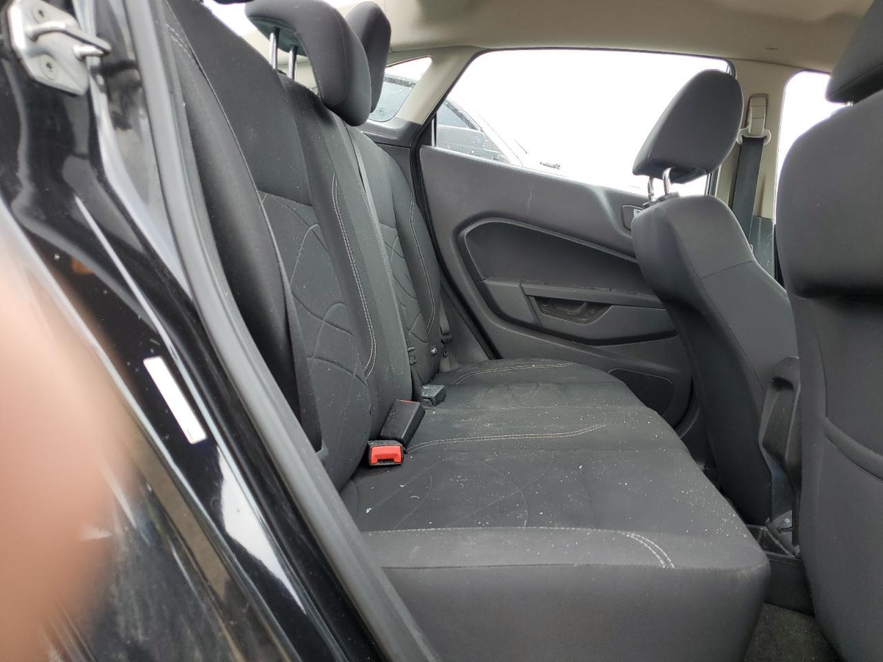 2014 FORD Fiesta