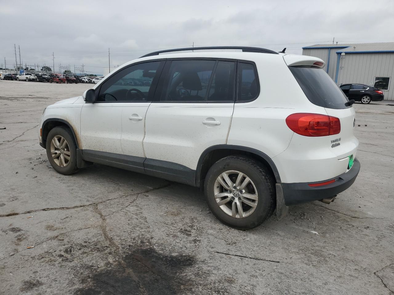 2016 VOLKSWAGEN TIGUAN