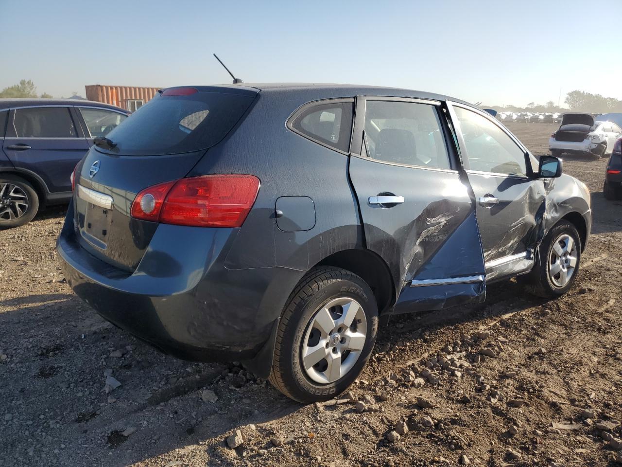 2015 NISSAN ROGUE
