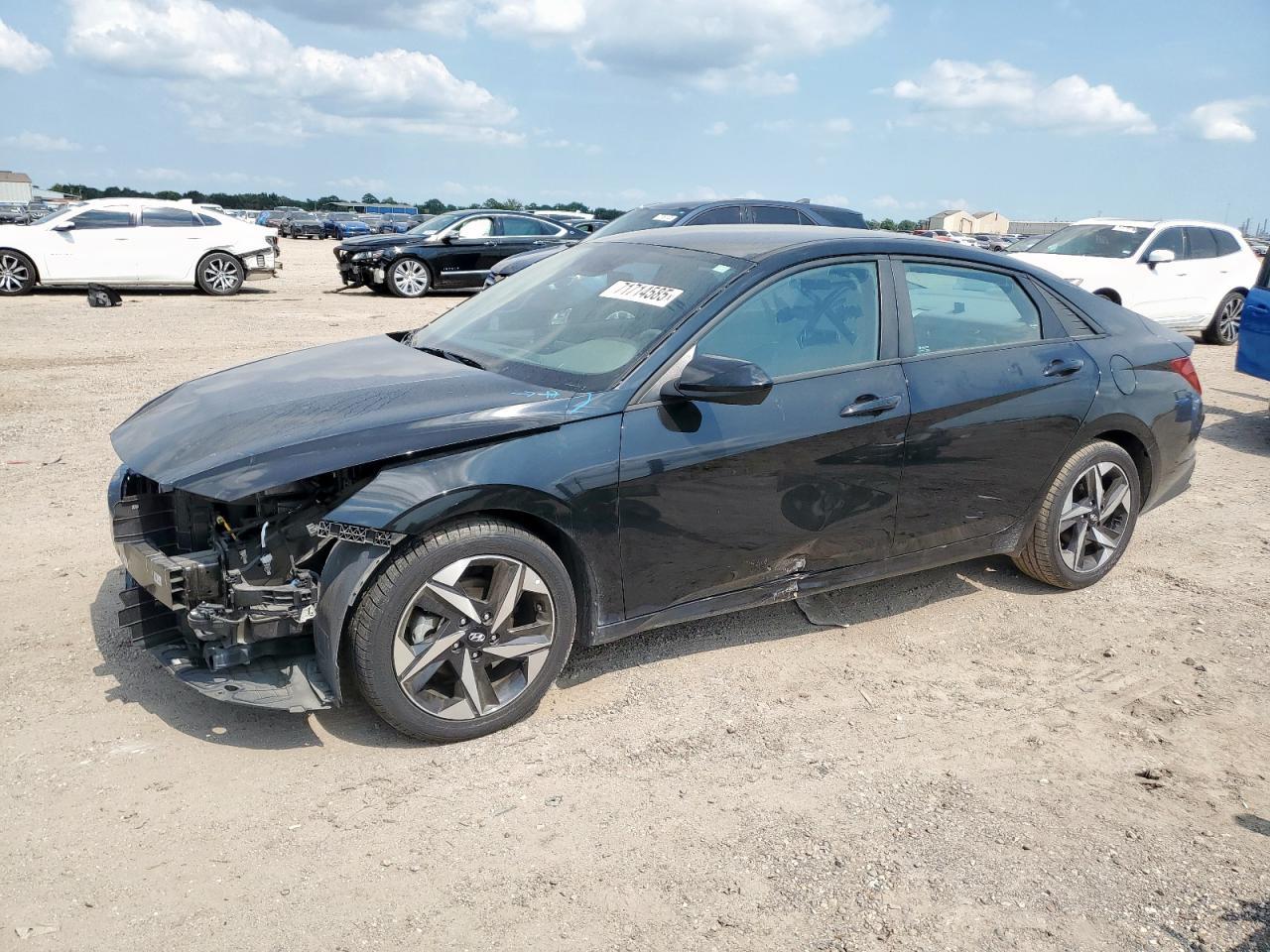 2023 HYUNDAI ELANTRA