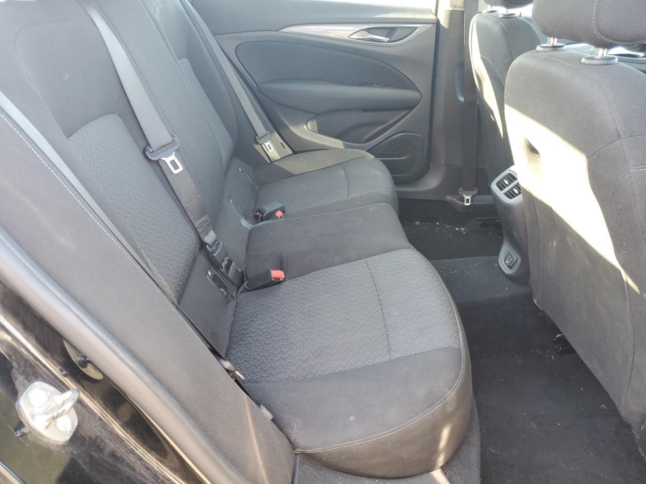 2018 BUICK Regal