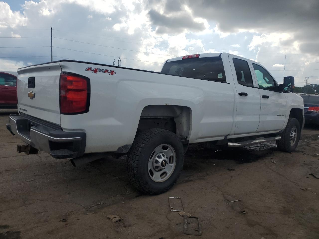 2017 CHEVROLET Silverado