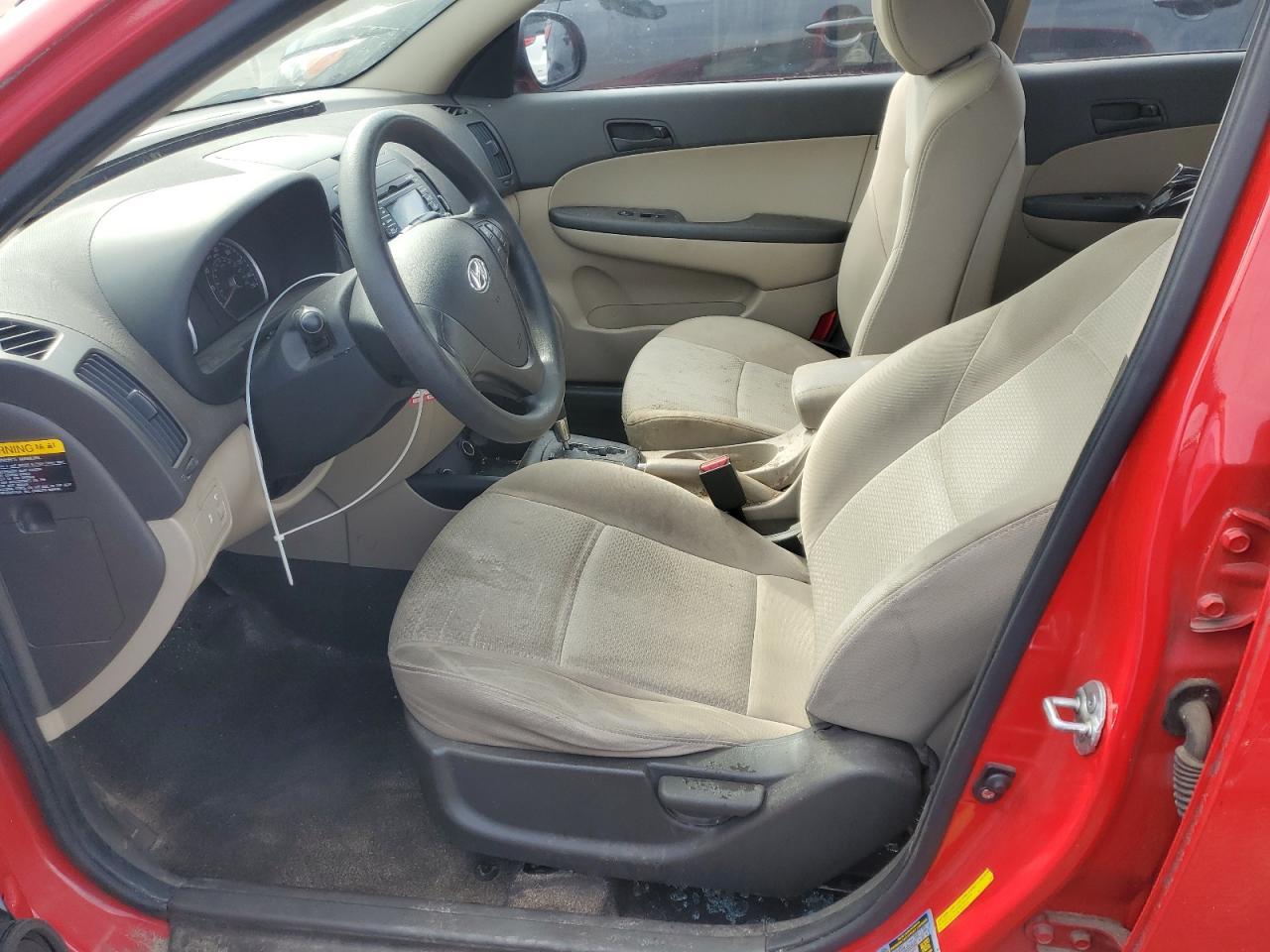 2012 HYUNDAI ELANTRA