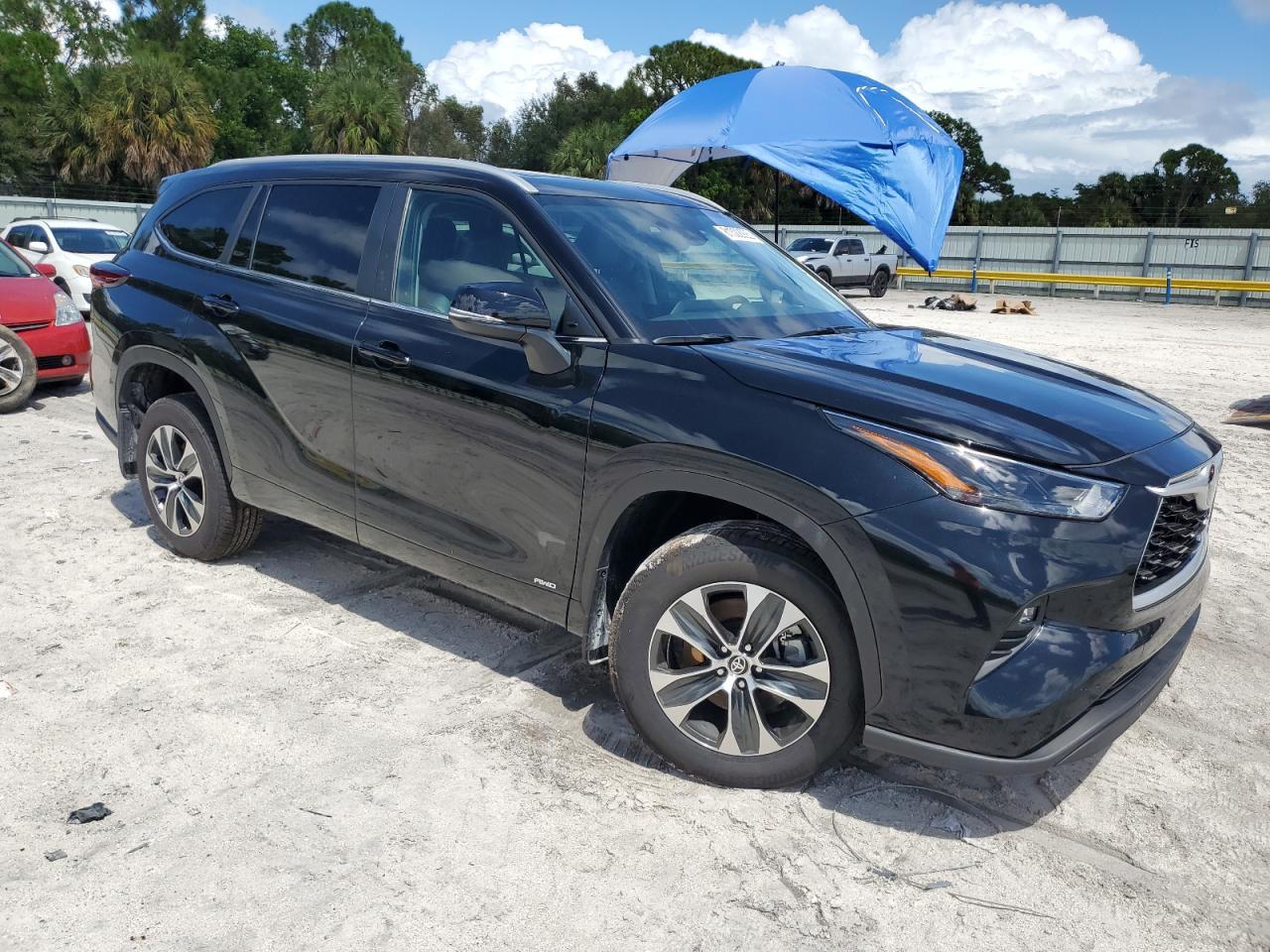 2025 TOYOTA HIGHLANDER