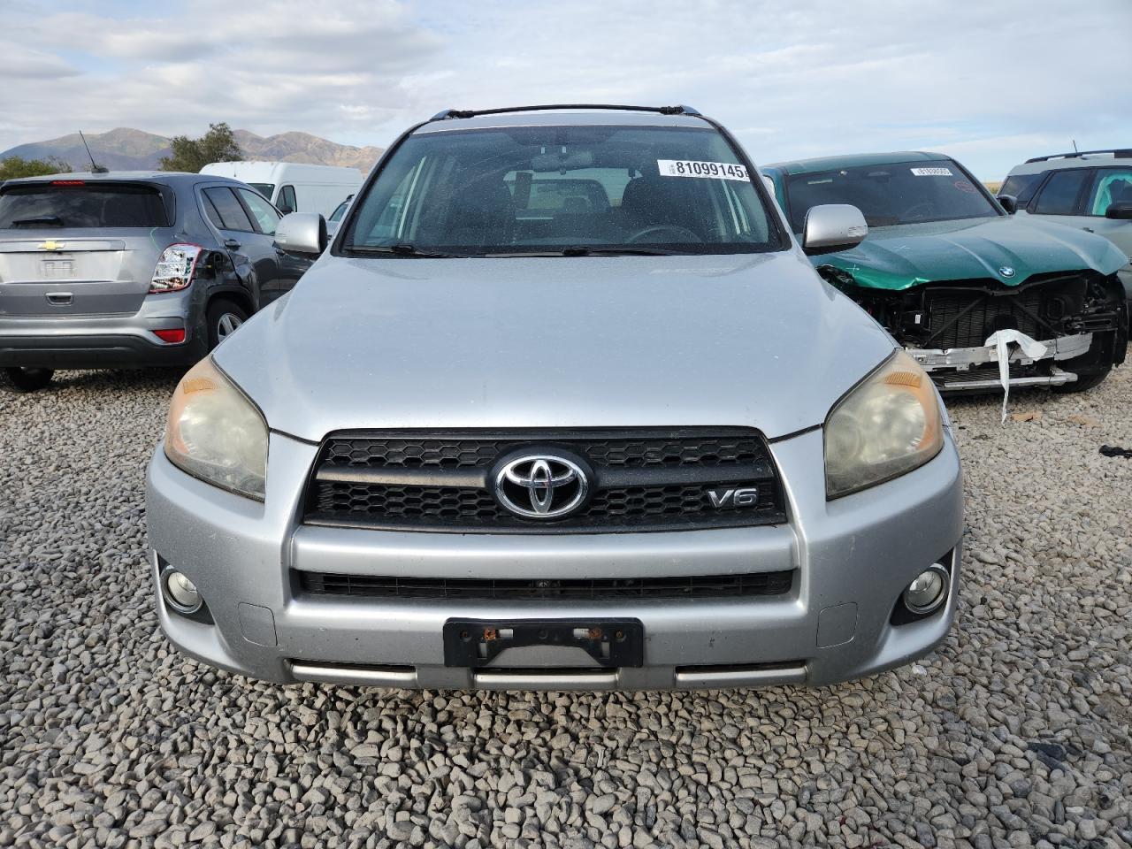 2011 TOYOTA RAV4