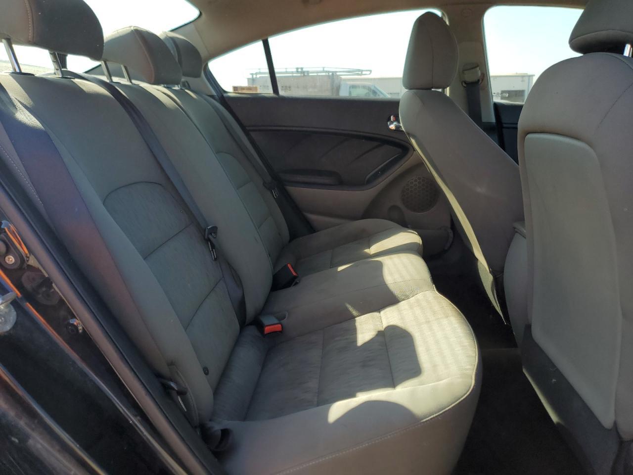 2015 KIA FORTE