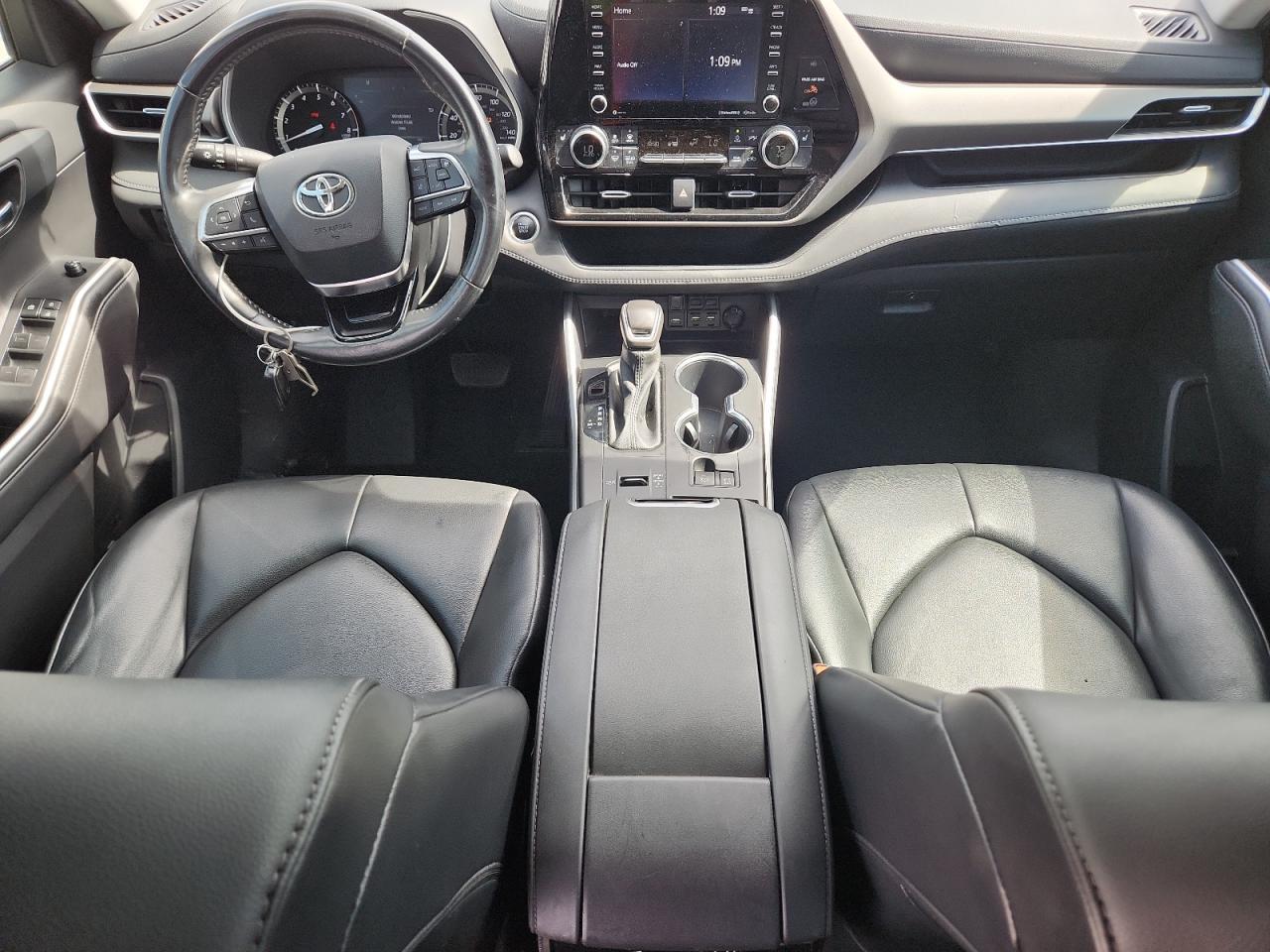 2021 TOYOTA HIGHLANDER