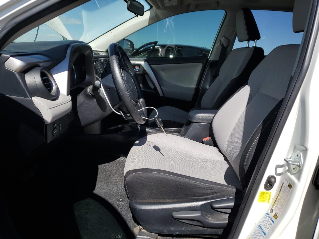 2016 TOYOTA RAV4