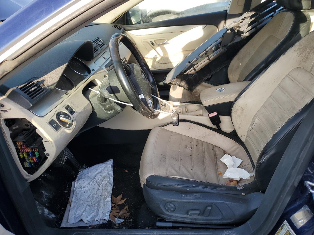 2009 VOLKSWAGEN CC
