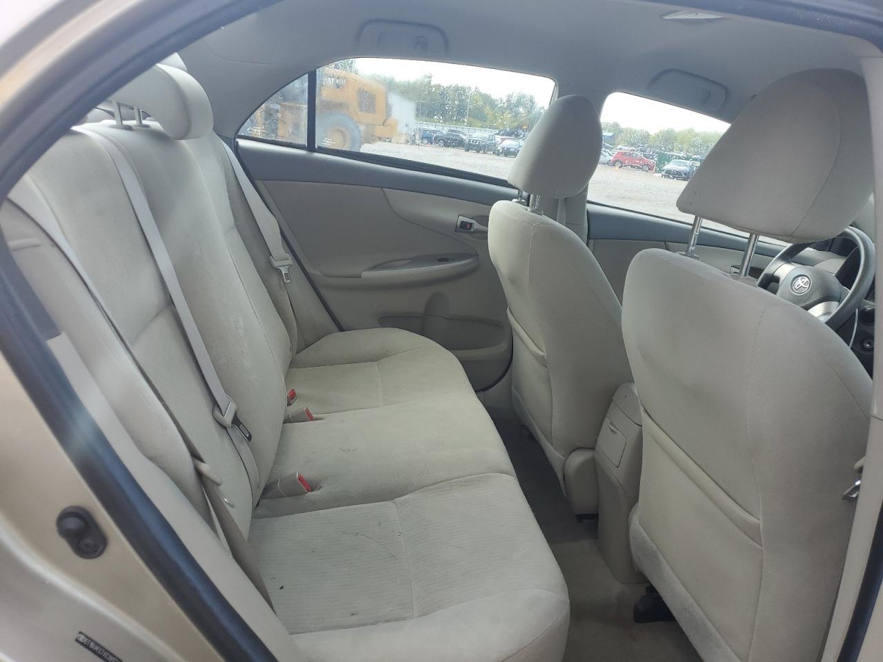 2010 TOYOTA COROLLA