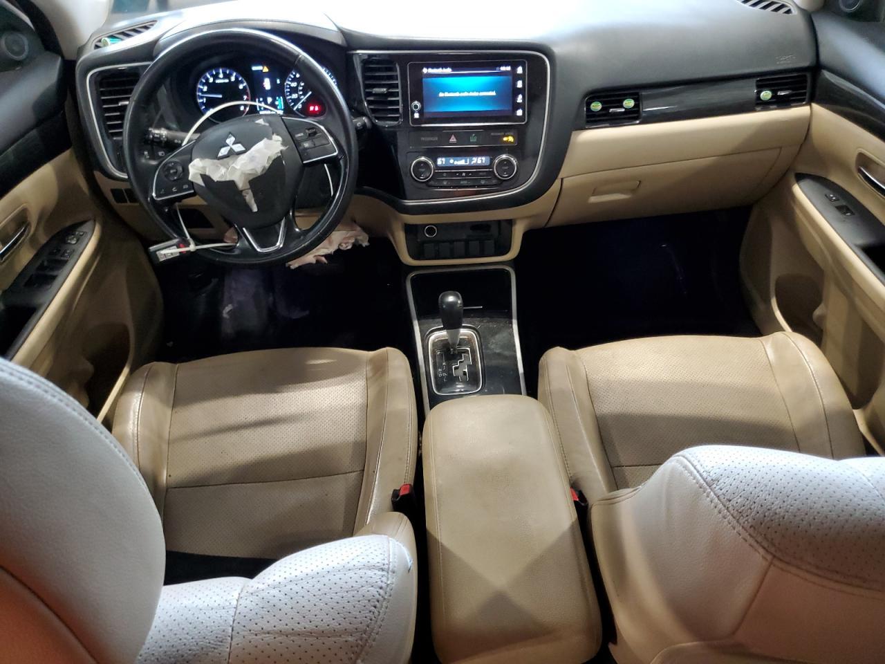 2017 MITSUBISHI outlander