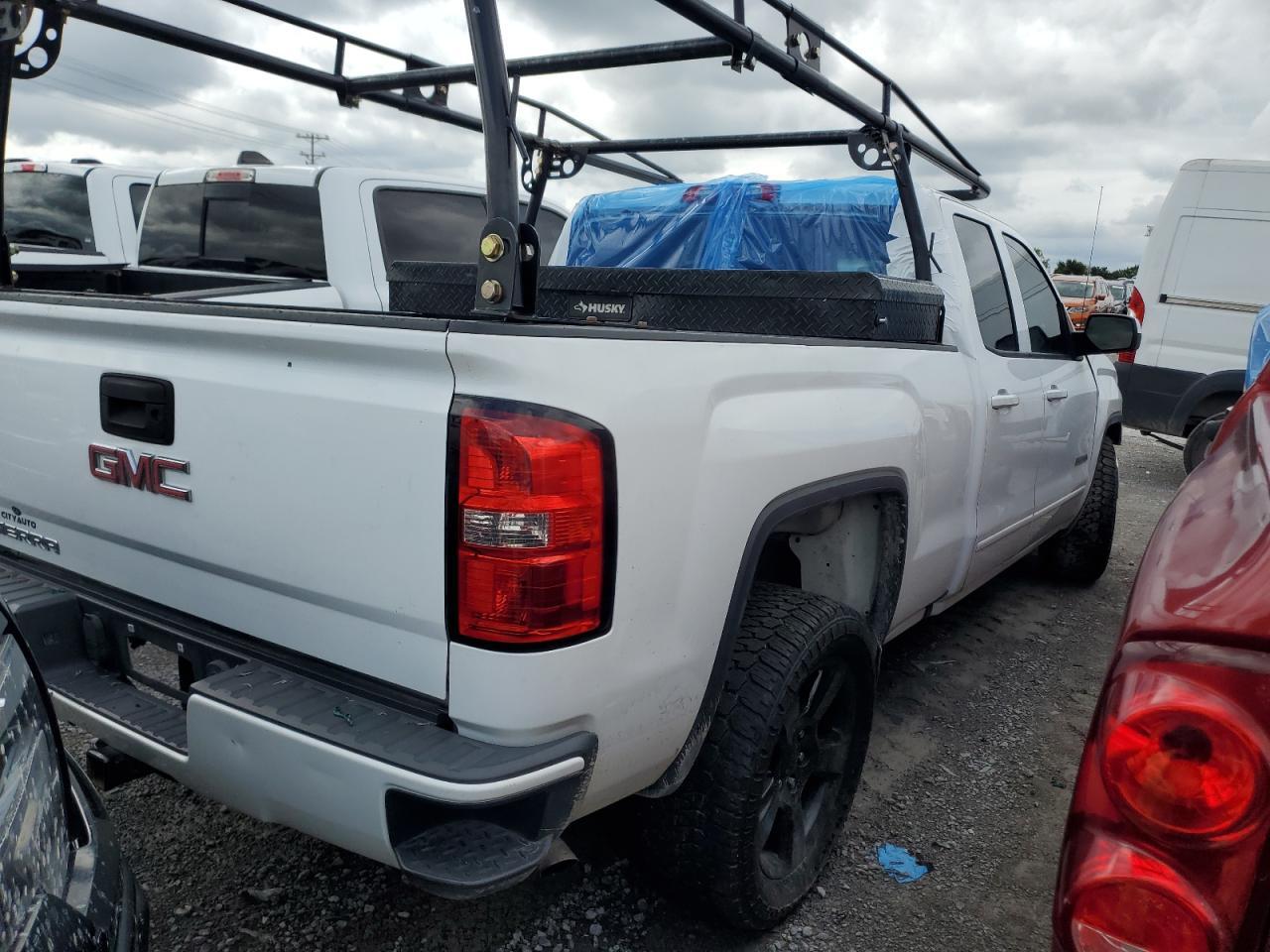 2016 GMC Sierra
