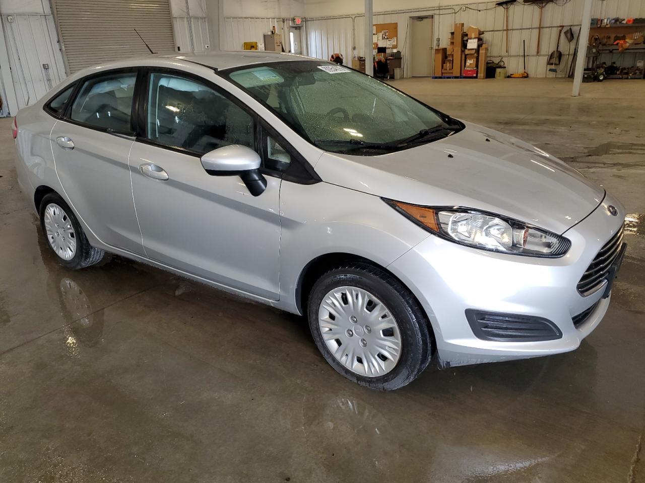 2015 FORD Fiesta