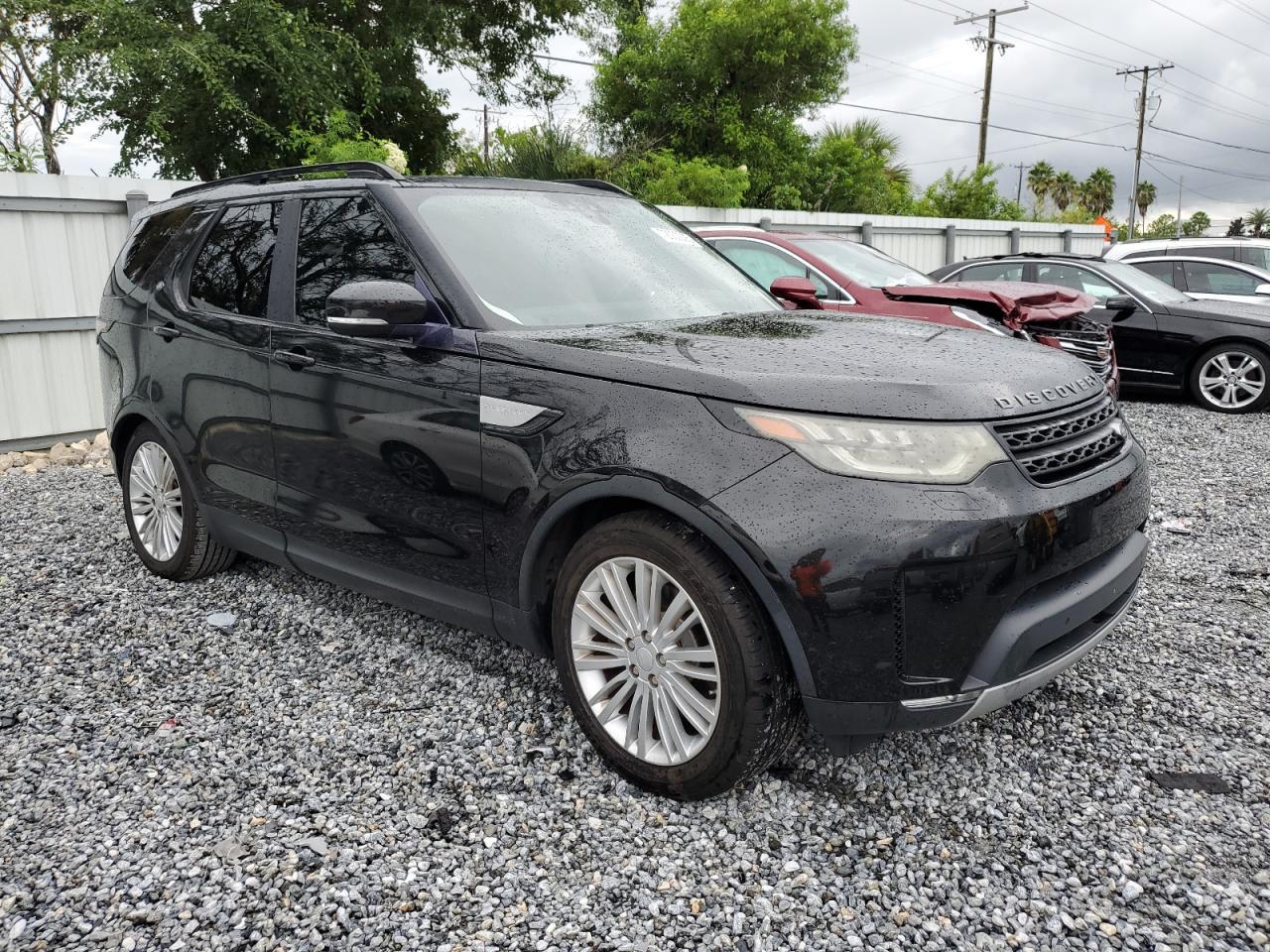 2017 LAND ROVER Discovery