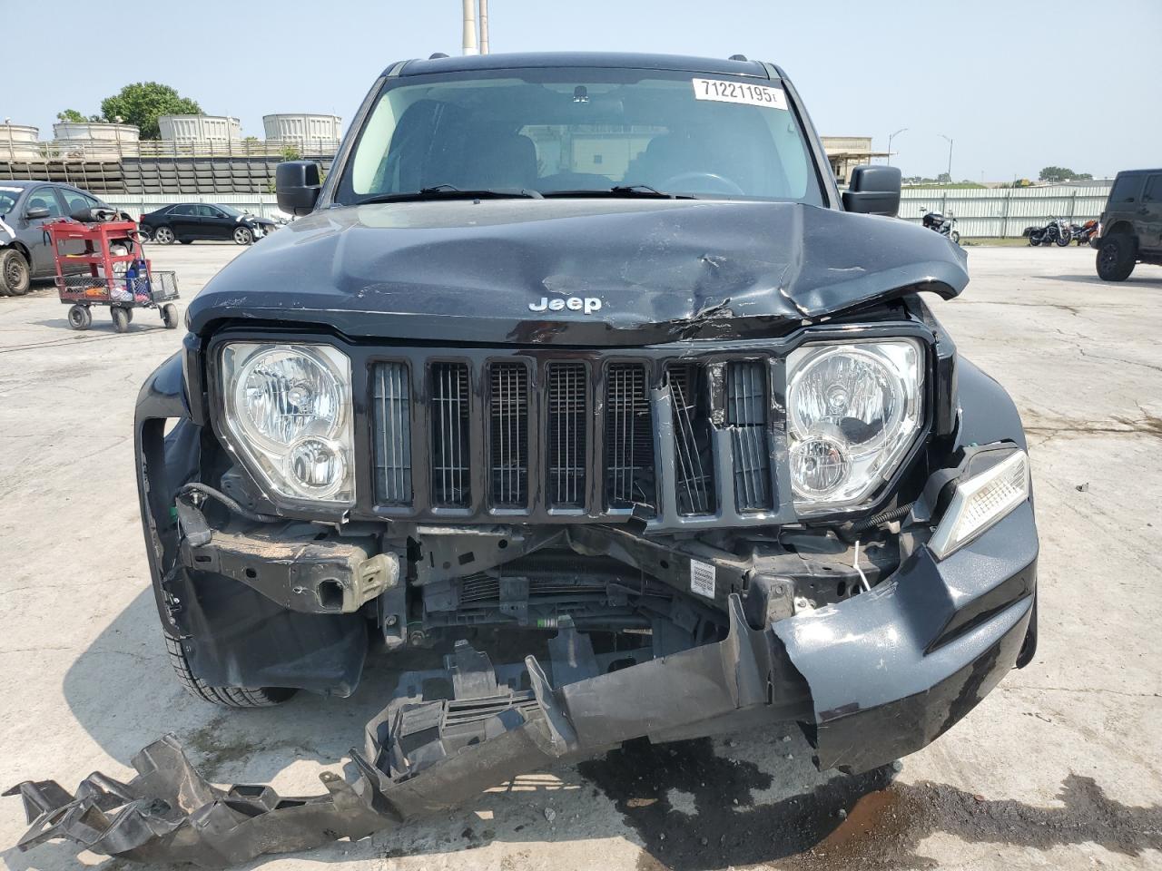 2011 JEEP Liberty